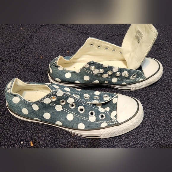 Converse All Star Shoe - Picture 2 of 7